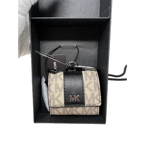 Michael Kors Unisex Expandable AirPod Earbud Case Signature MK with Gift Box - Picture 3 of 4